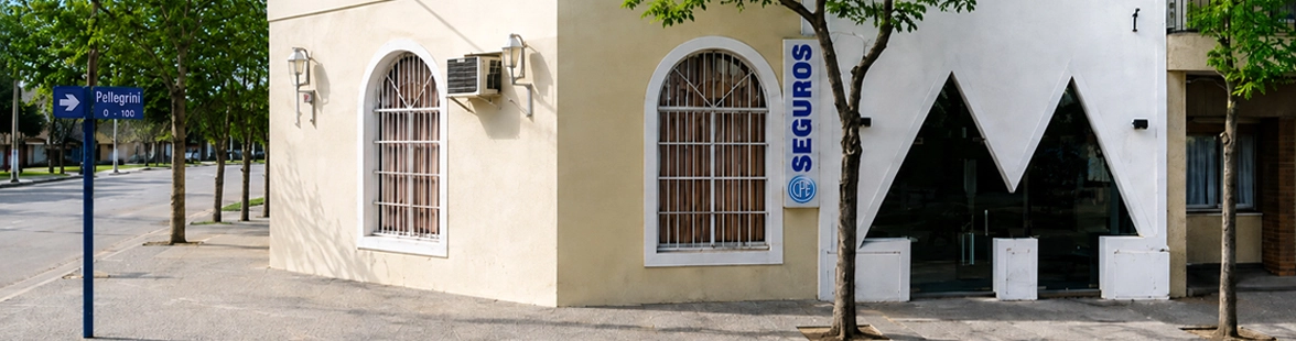 Oficina de Seguros de la CPE en Pellegrini 7, Santa Rosa