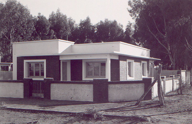 Esquina 1° de Mayo y Joaquín Ferro